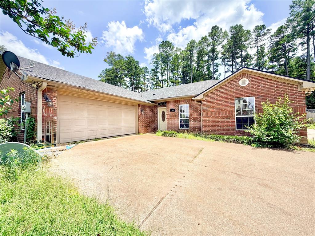 5140 Fm 346 Property Photo 1