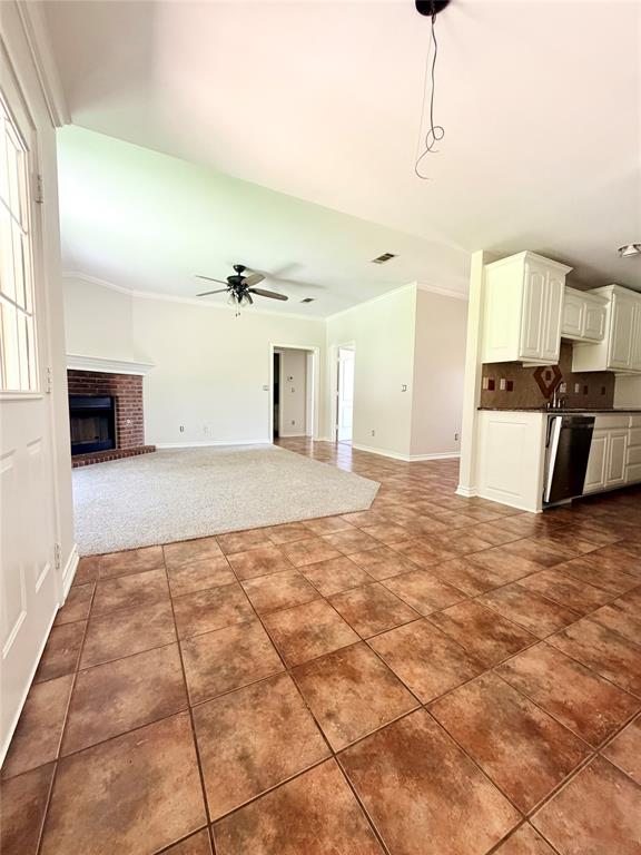 5140 Fm 346 Property Photo 5