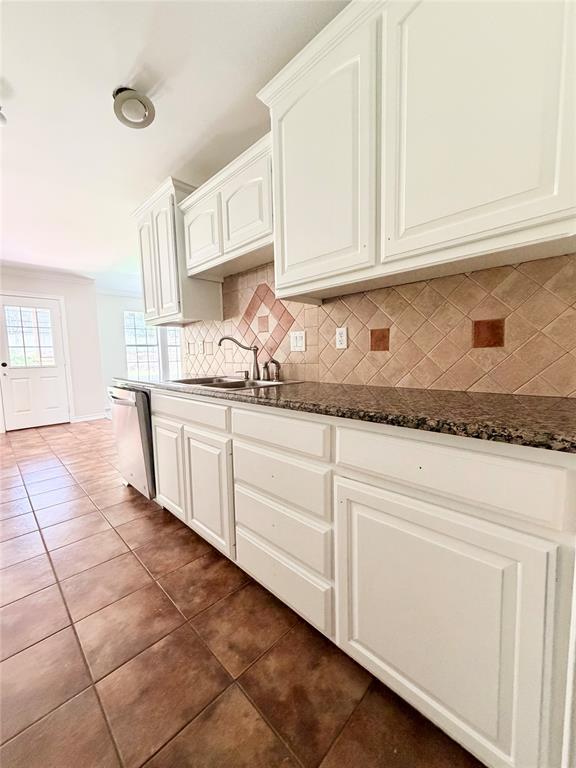 5140 Fm 346 Property Photo 8