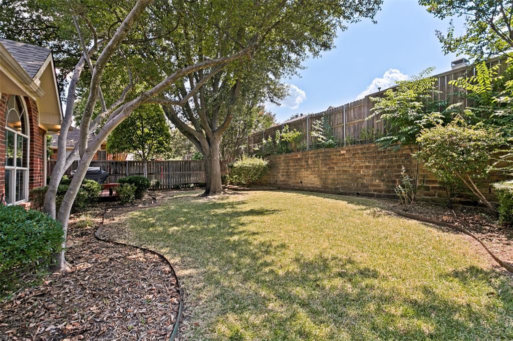 1609 Shadow Crest Drive Property Photo 27