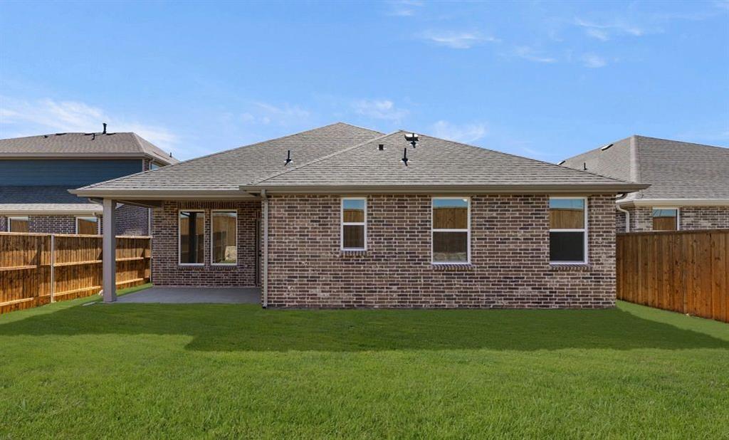 4303 Bellflower Lane Property Photo 3
