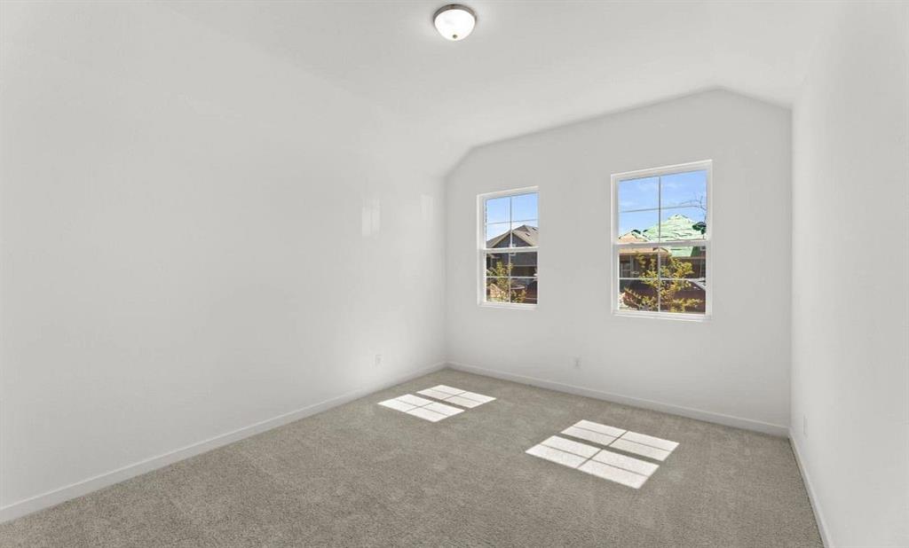 4303 Bellflower Lane Property Photo 6