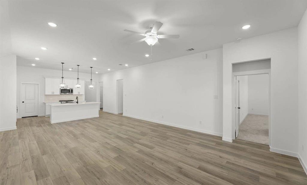 4303 Bellflower Lane Property Photo 15