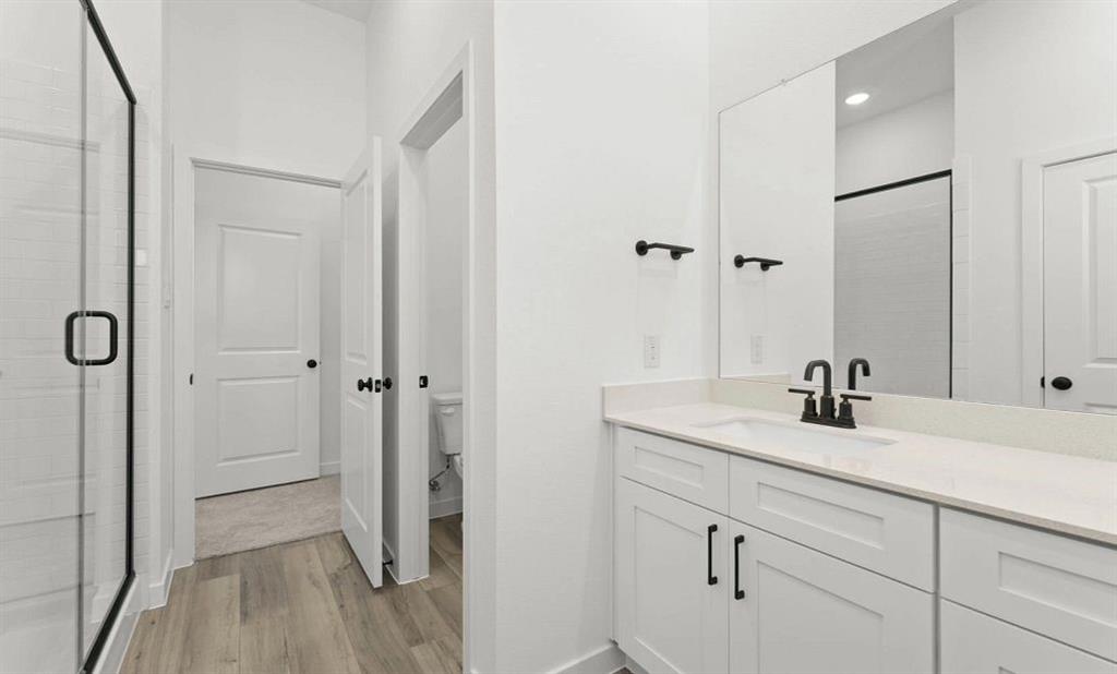 4303 Bellflower Lane Property Photo 19