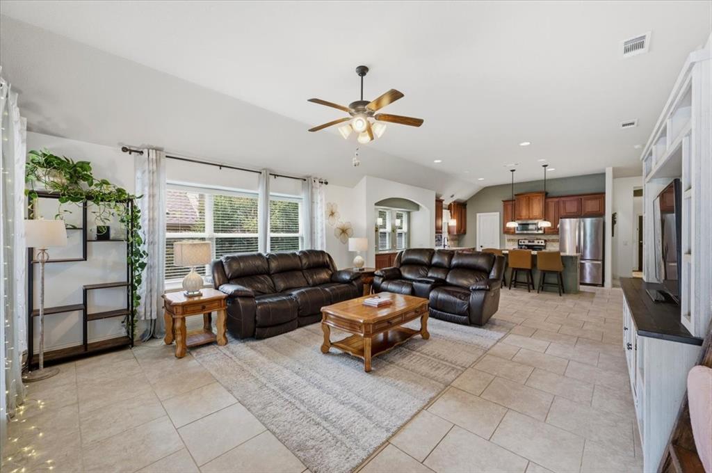 102 Briarstone Drive Property Photo 7
