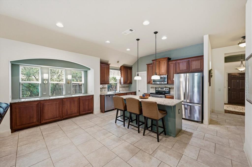 102 Briarstone Drive Property Photo 14
