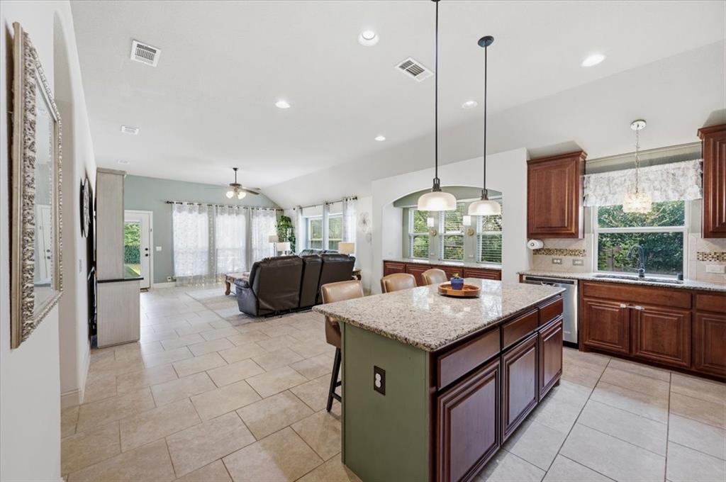 102 Briarstone Drive Property Photo 19