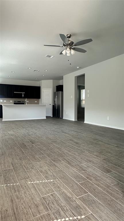 1713 Meadow Crest Drive Property Photo 3