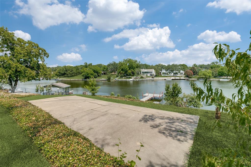 4121 Rowan Drive Property Photo 6