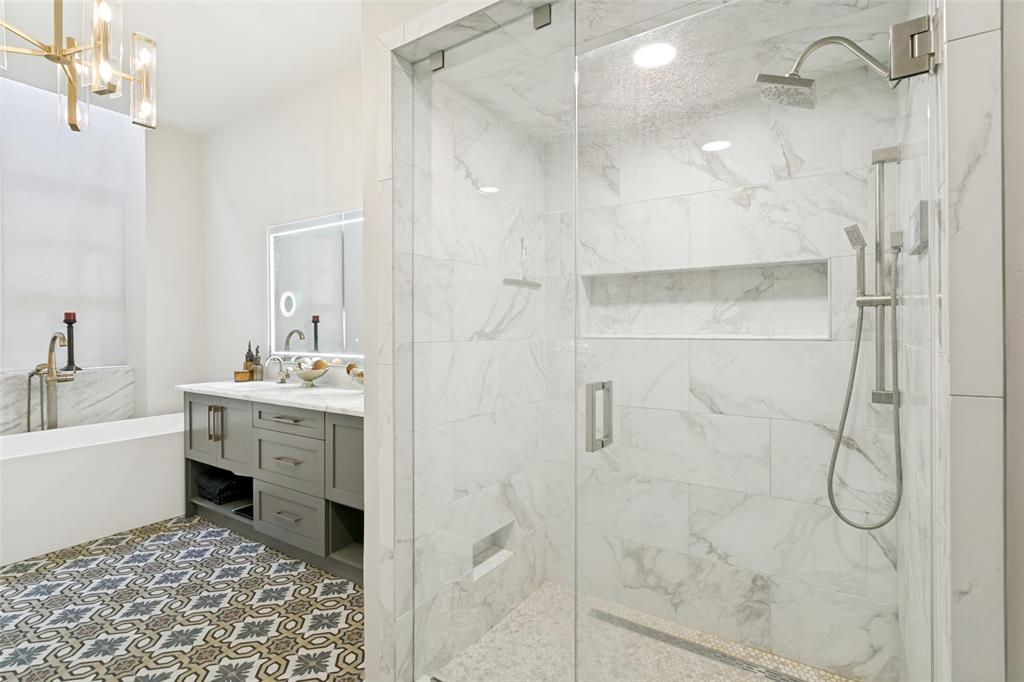 2600 W 7th Street 1715 Property Photo 13