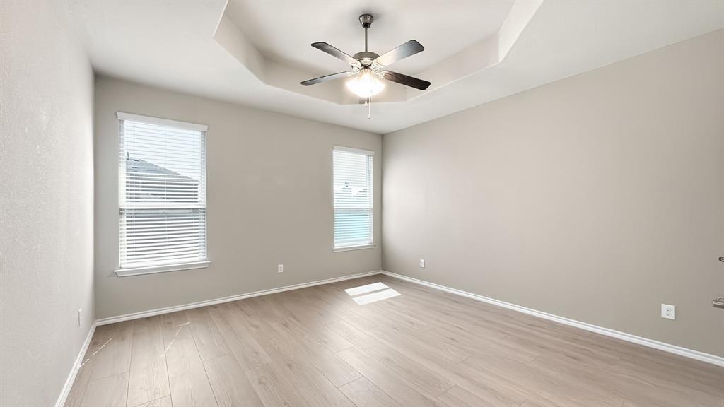 824 Dove Cove Property Photo 23