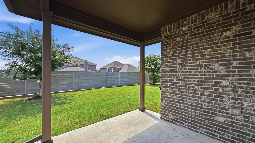 824 Dove Cove Property Photo 30