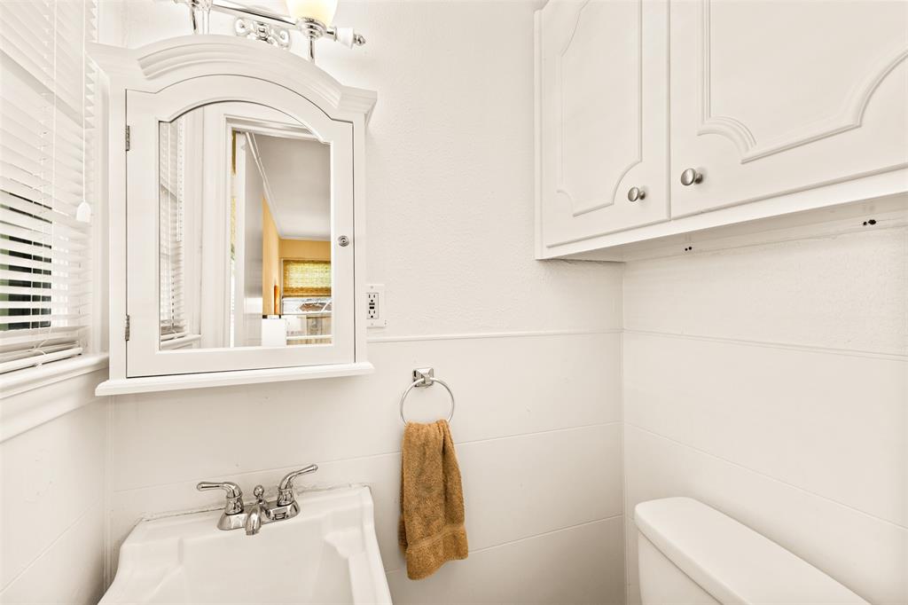 9919 Gooding Drive Property Photo 30