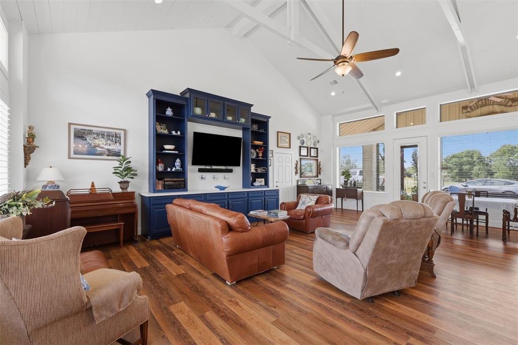 23557 Fm 1155 E Property Photo 7