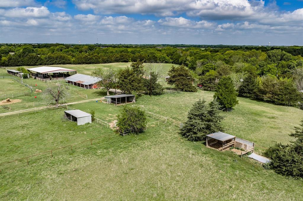 3135 County Road 427 Property Photo 11