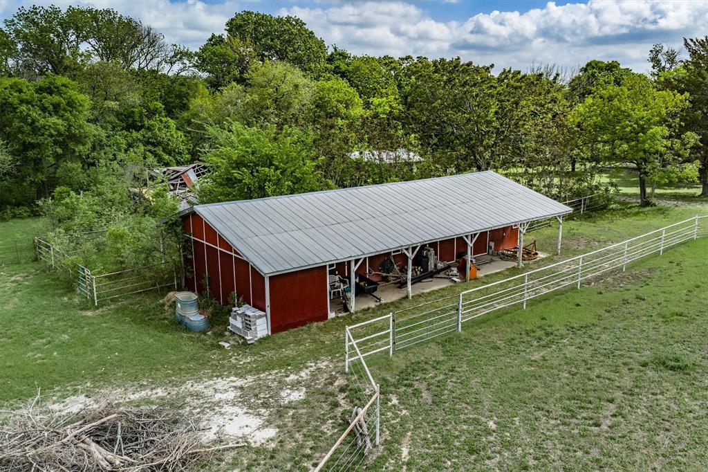 3135 County Road 427 Property Photo 14
