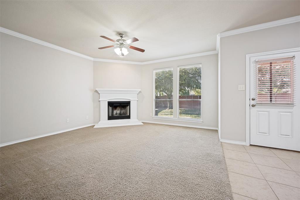 3225 Buckthorn Lane Property Photo 5