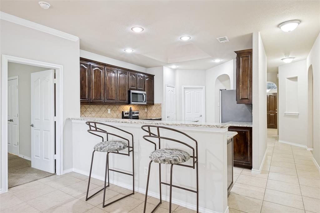 3225 Buckthorn Lane Property Photo 14