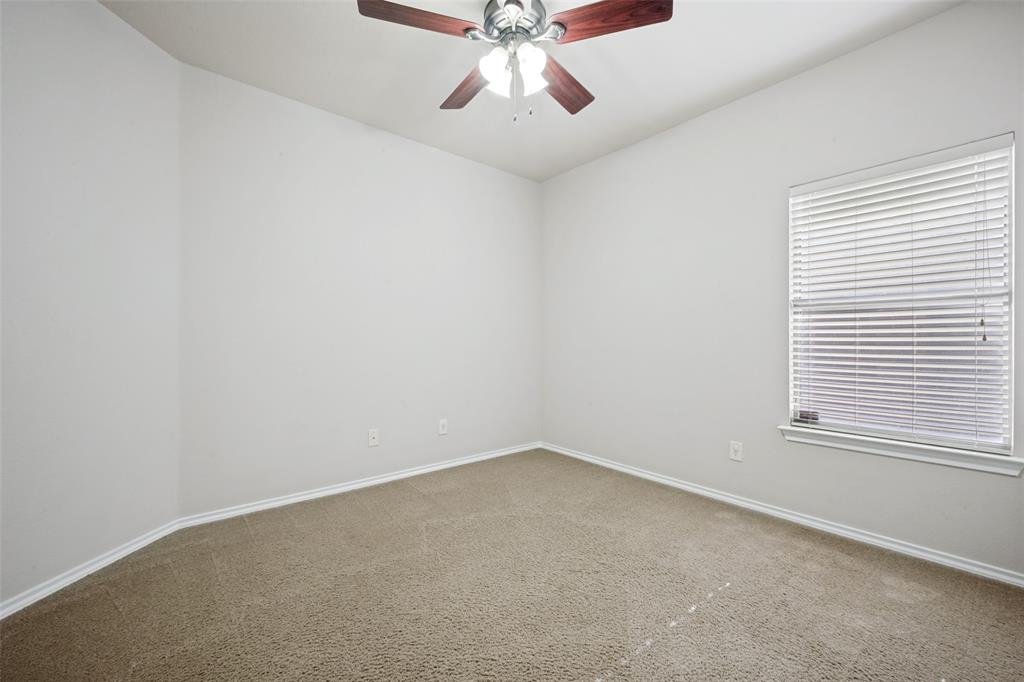 3225 Buckthorn Lane Property Photo 15
