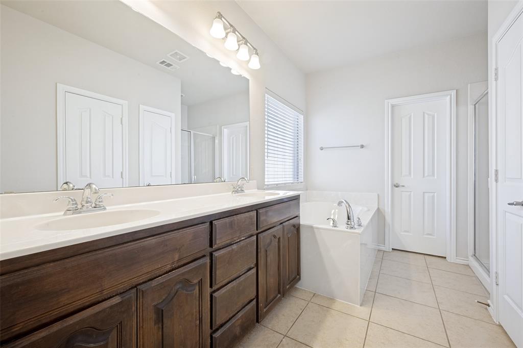 3225 Buckthorn Lane Property Photo 21