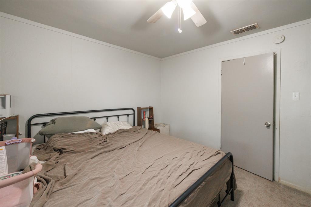 3249 S 4th Street Property Photo 20