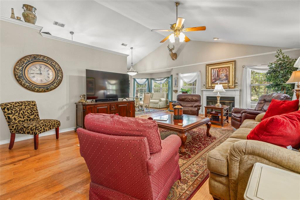 9684 Fm3326 Property Photo 8