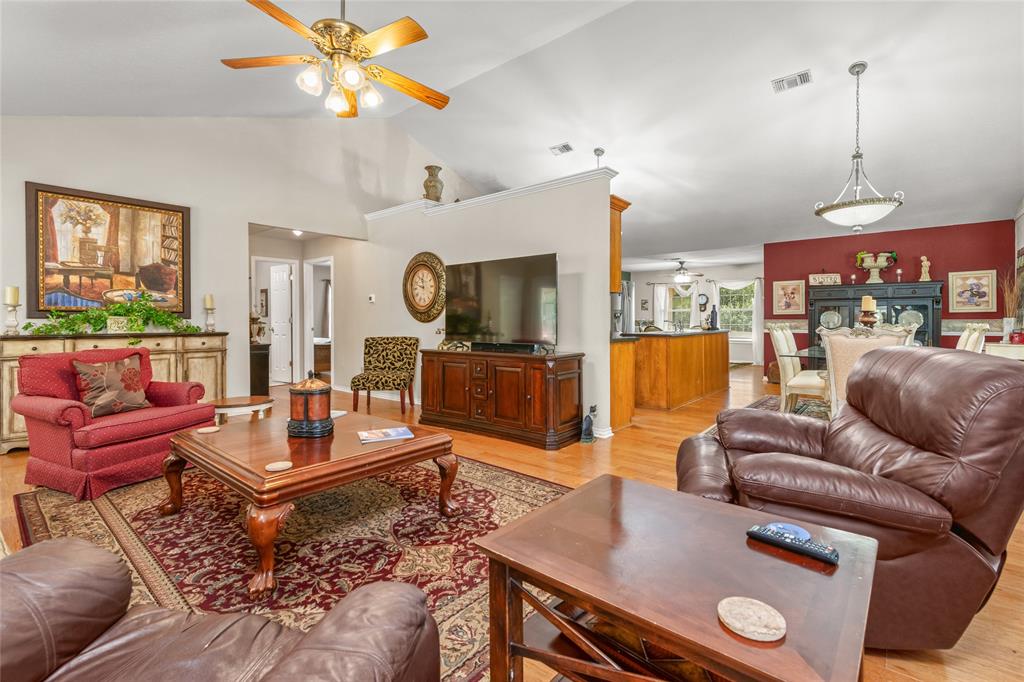 9684 Fm3326 Property Photo 10