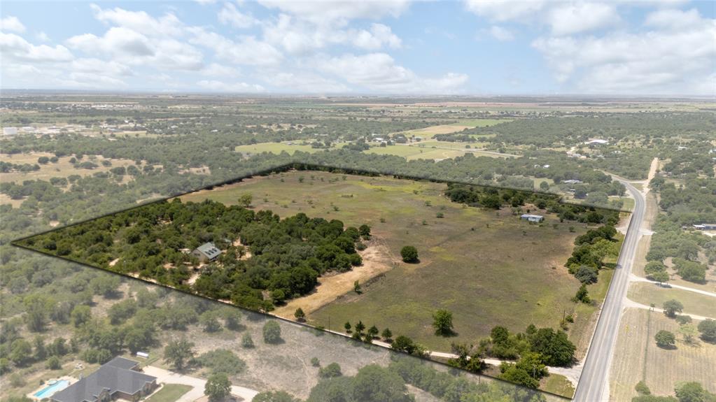 9684 Fm3326 Property Photo 33