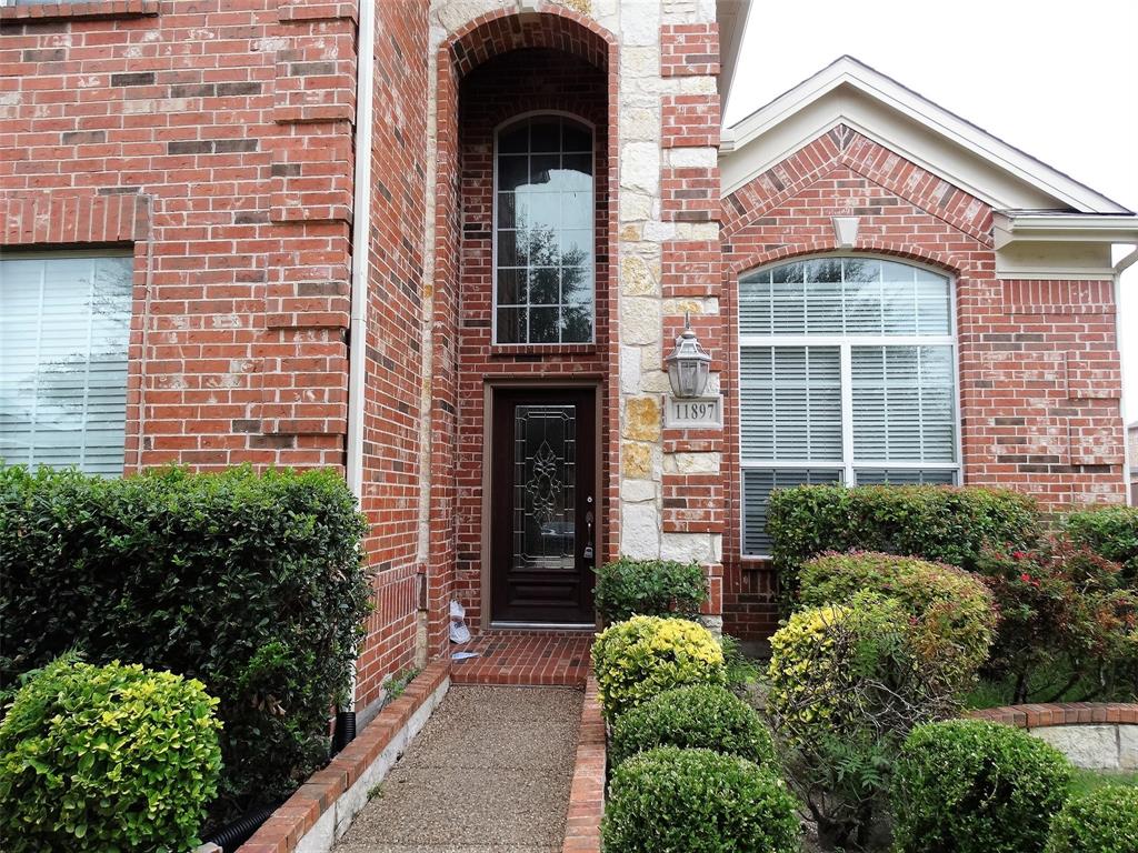 11897 Lampwick Lane Property Photo 3