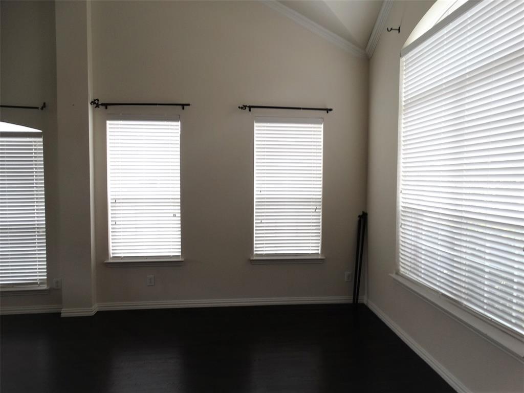 11897 Lampwick Lane Property Photo 6