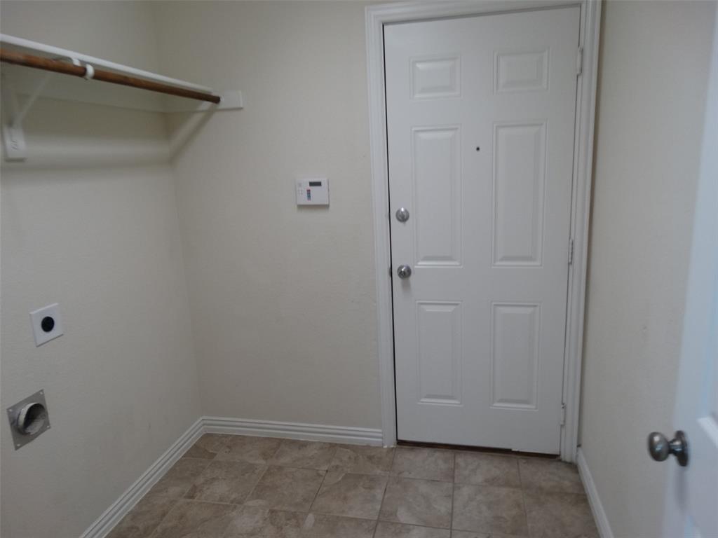 11897 Lampwick Lane Property Photo 18