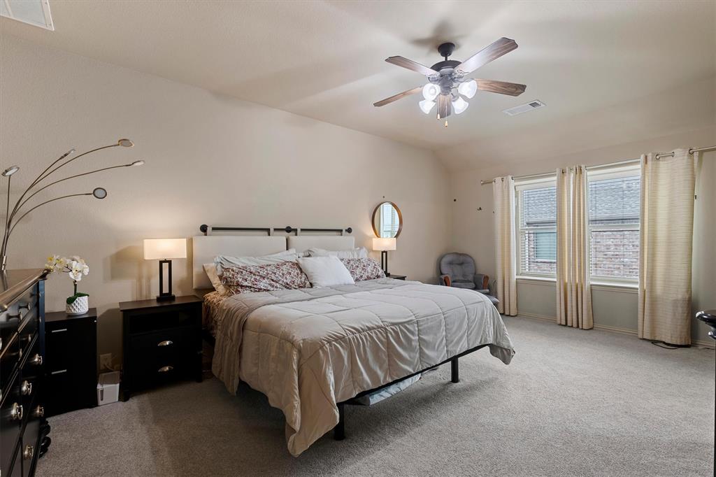 1828 Villa Drive Property Photo 13