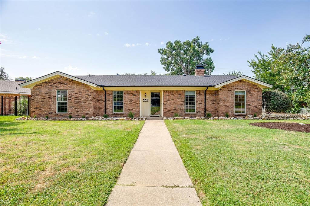 441 W Pleasantview Drive Property Photo 1