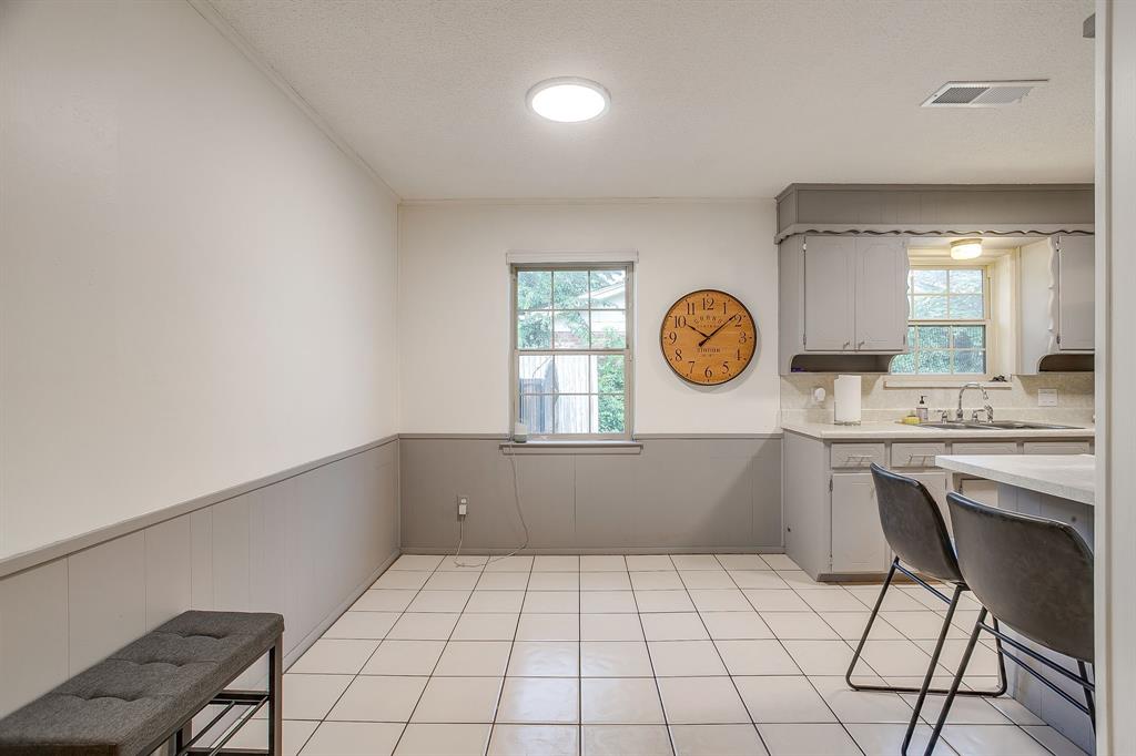 441 W Pleasantview Drive Property Photo 14