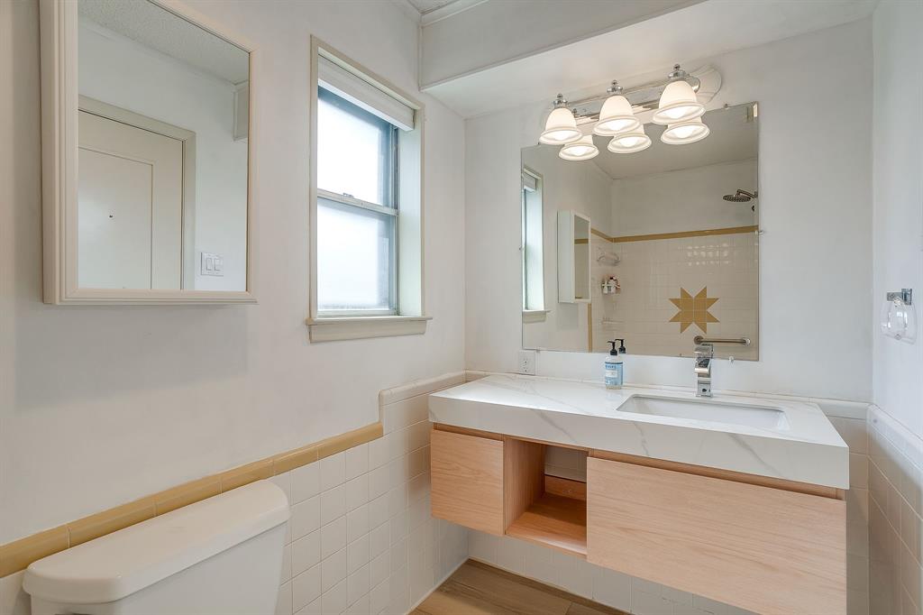 441 W Pleasantview Drive Property Photo 17