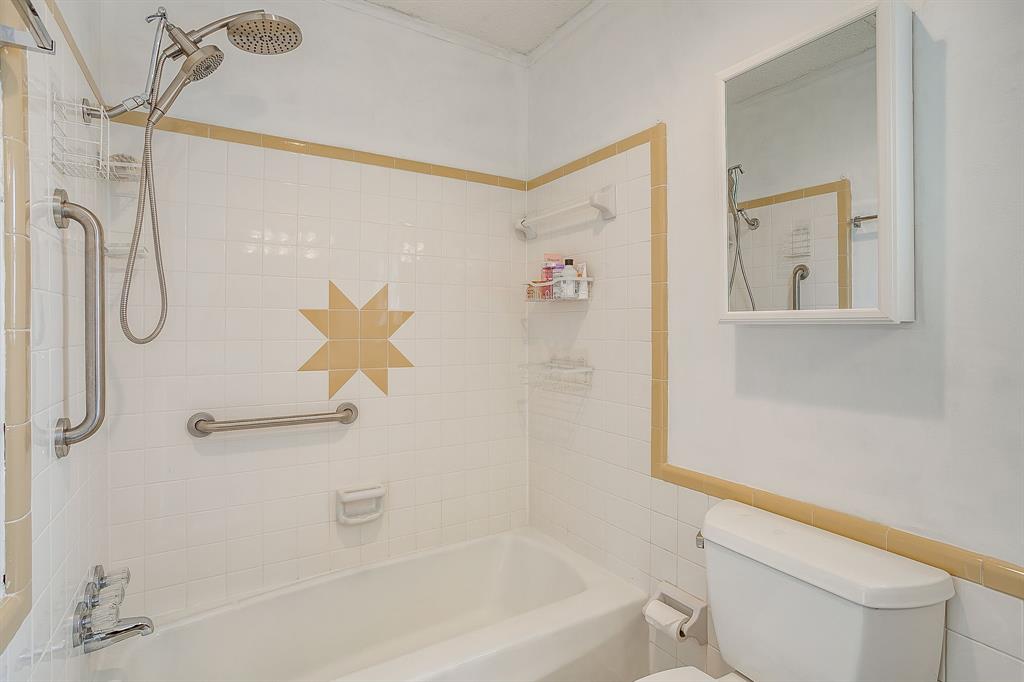 441 W Pleasantview Drive Property Photo 18