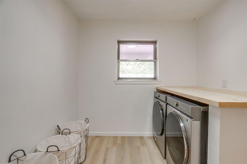 441 W Pleasantview Drive Property Photo 26