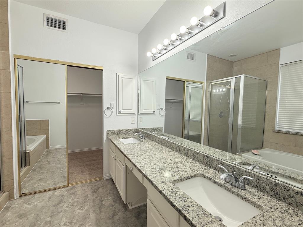 1313 Baythorne Drive Property Photo 12