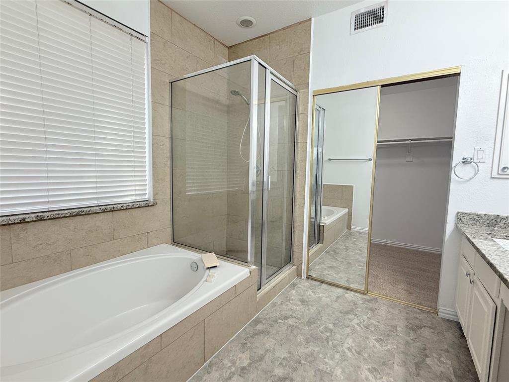 1313 Baythorne Drive Property Photo 13