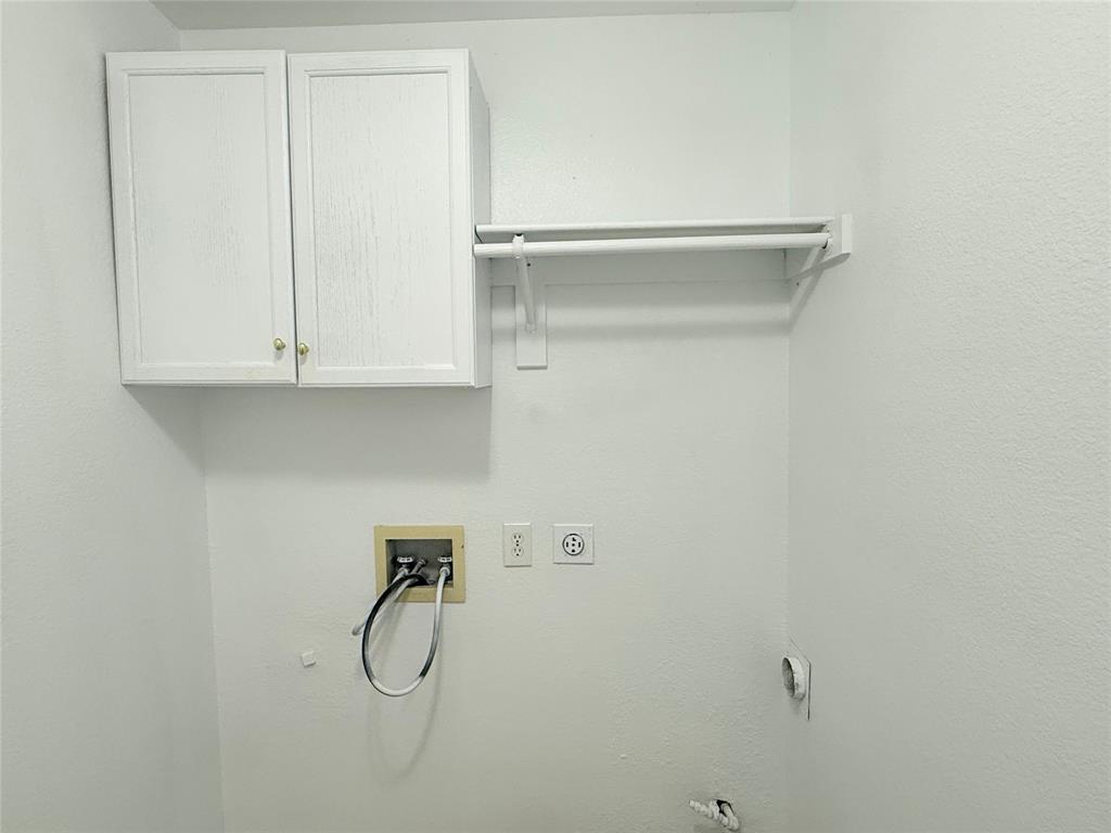 1313 Baythorne Drive Property Photo 15