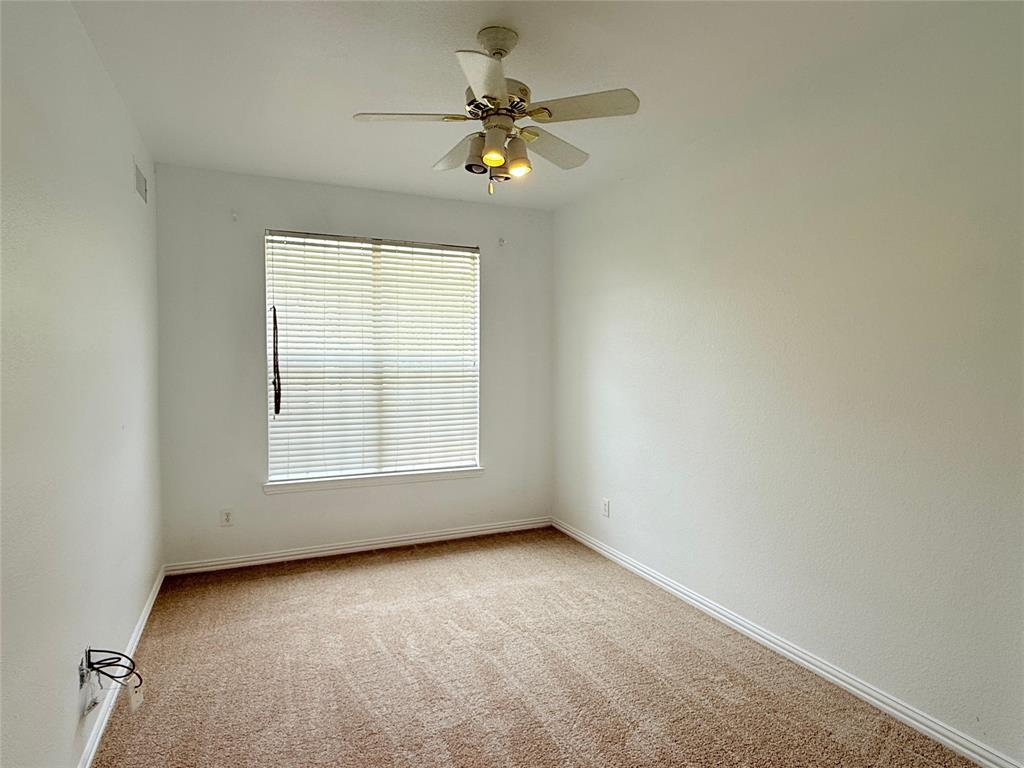 1313 Baythorne Drive Property Photo 17