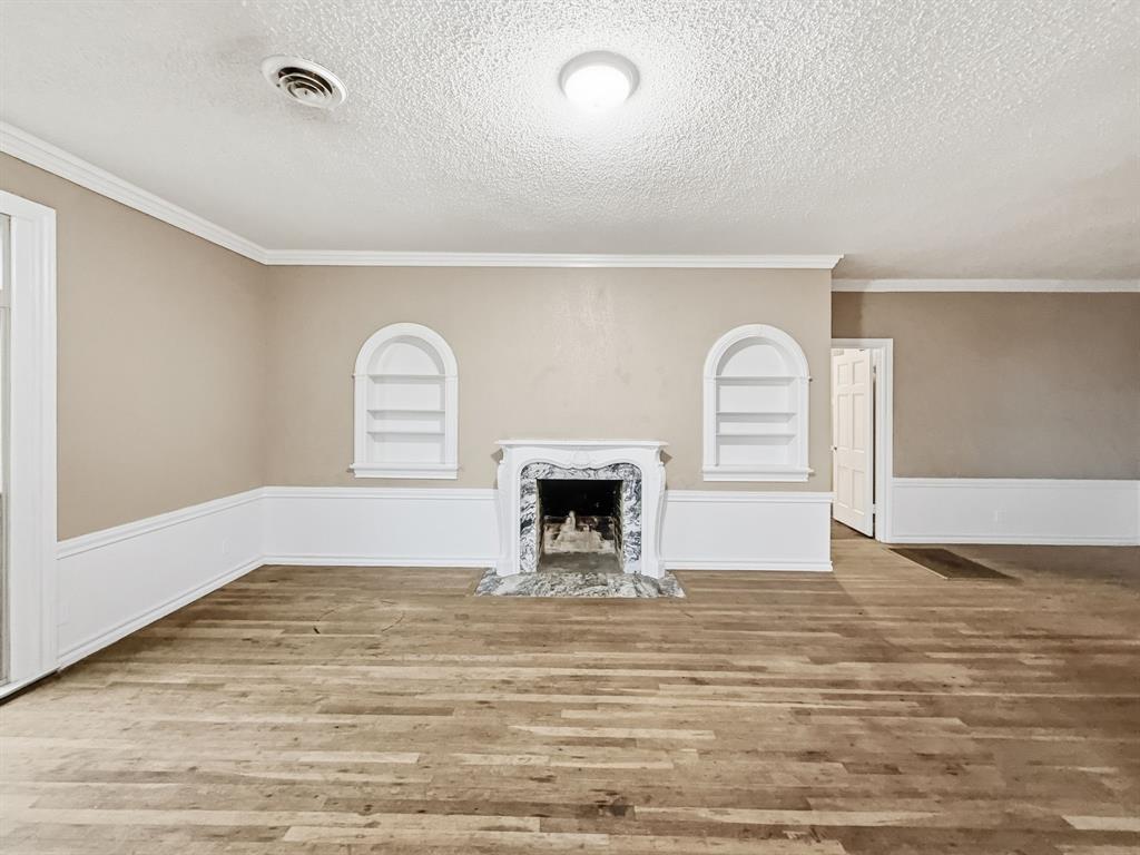 720-b E Leslie Street Property Photo 5