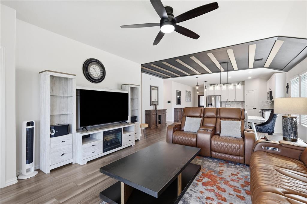 2109 Draco Drive Property Photo 16