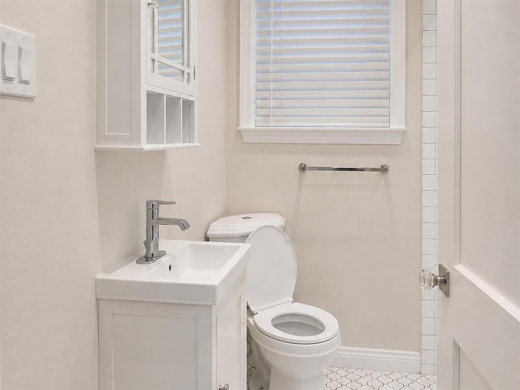 3811 Academy Drive Property Photo 6