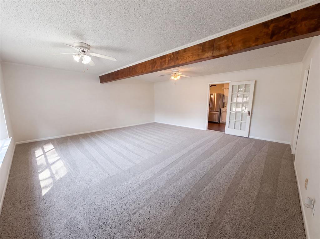 504 Love Circle Property Photo 3