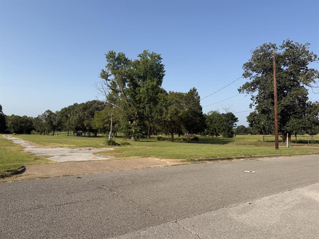 112 Gibson Road Property Photo 5