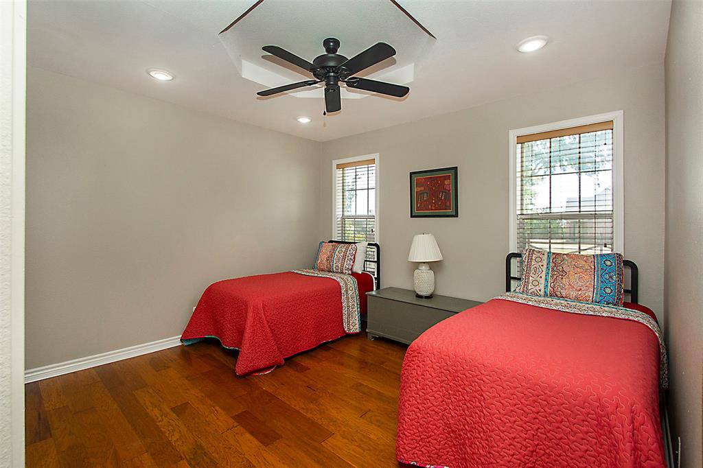 100 Durning Road Property Photo 6
