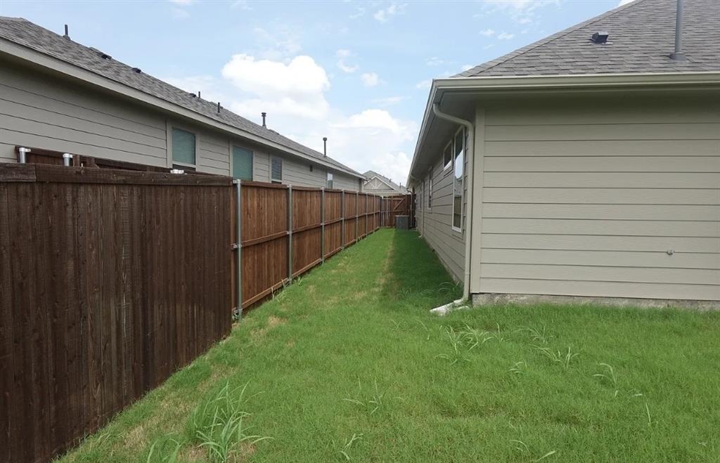 223 Fairmont Drive Property Photo 5