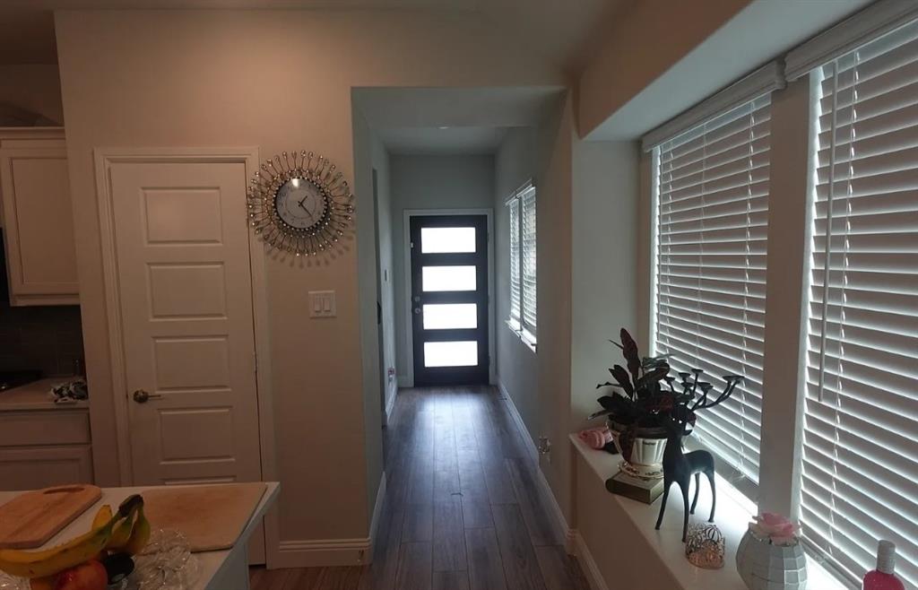 223 Fairmont Drive Property Photo 6