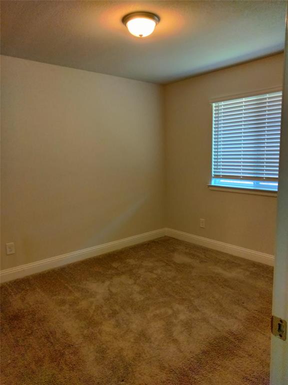 223 Fairmont Drive Property Photo 12